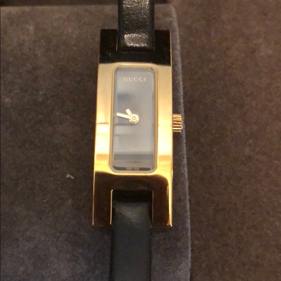 Gucci Accessories - Gucci New in Box Leather Lady’s Watch 🇮🇪